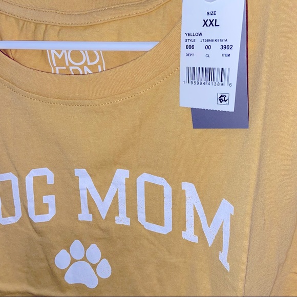 NWT. Dog Mom Short Sleeve Graphic T-Shirt. XXL. - Picture 4 of 6
